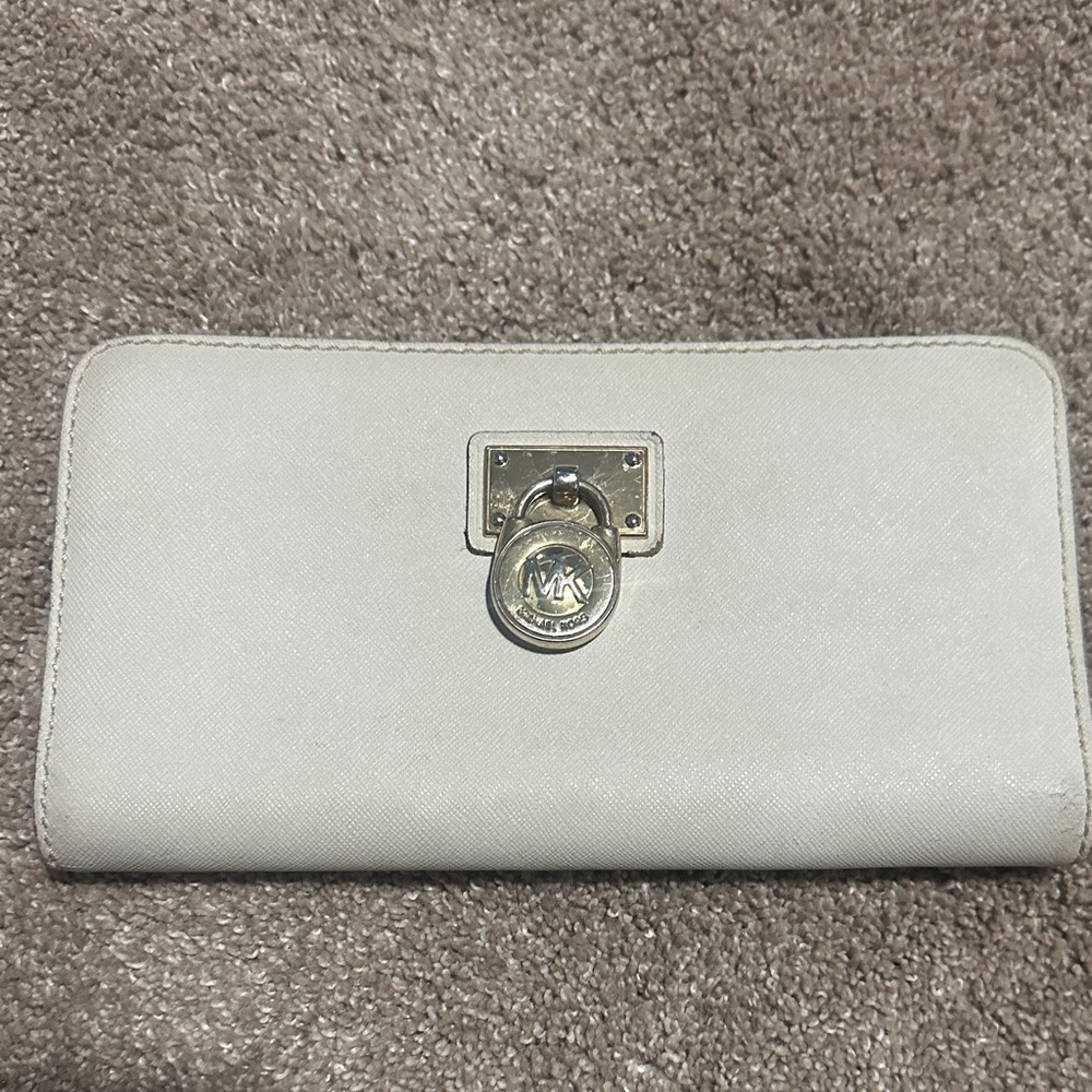 Michael Kors Cream Saffiano Leather Continental Wallet